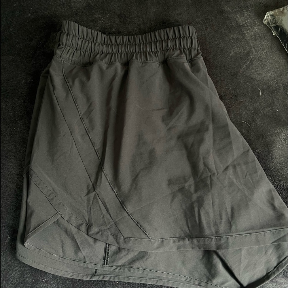 Track That MR shorts 5”